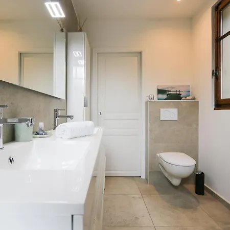 Aux Grillons - Surplombez Les Eaux Cristallines - Lla Selections By Location Annecy Chalet *